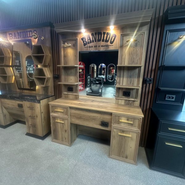 S7 Barberstation 1